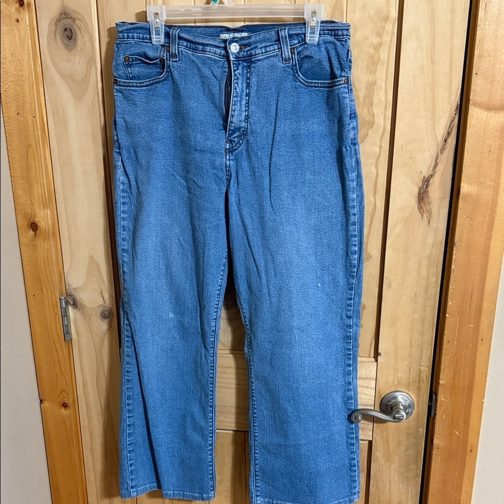 Levi's Women's Bootcut Jeans in Classic Blue